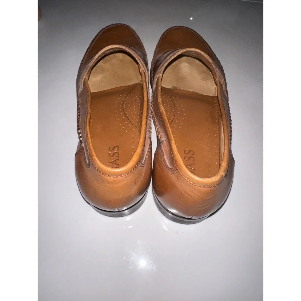 Bass Mens Reiss Size 8.5M Brown British Tan Leather Moc Penny Loafer Shoes Dress
